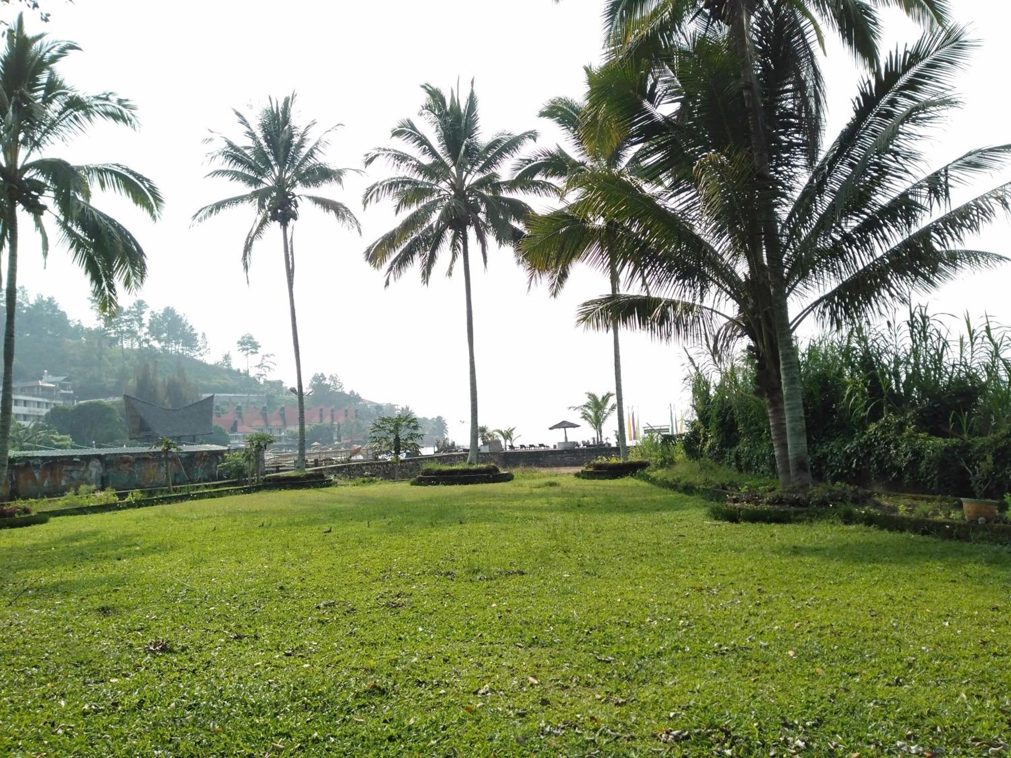 Bagus Bay Homestay ตุกตุก ภายนอก รูปภาพ