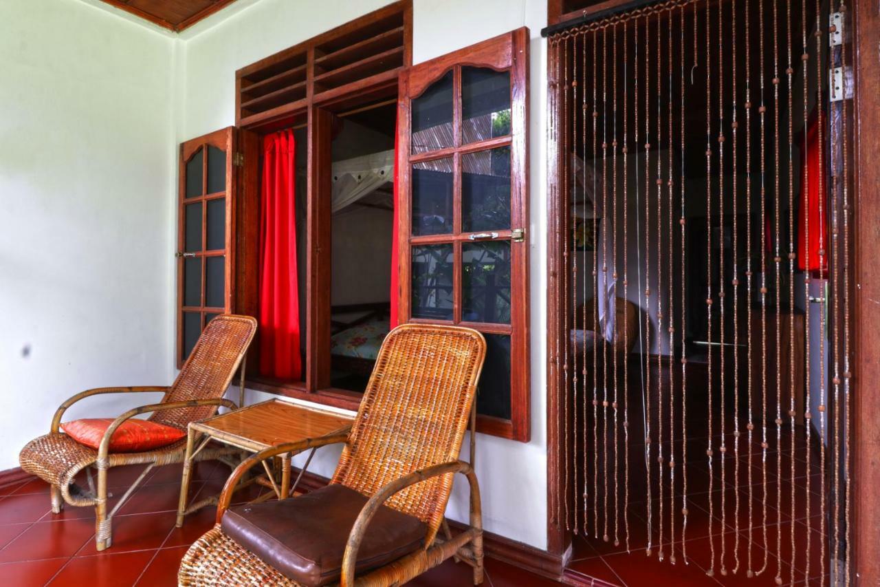 Bagus Bay Homestay ตุกตุก ภายนอก รูปภาพ